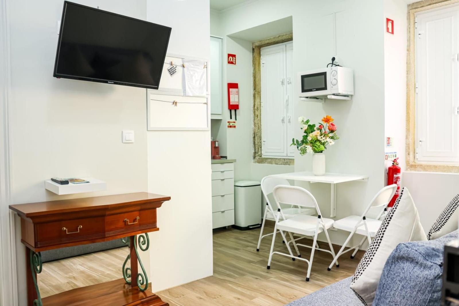 ליסבון Residencia Queiros - Apartamento T1 מראה חיצוני תמונה
