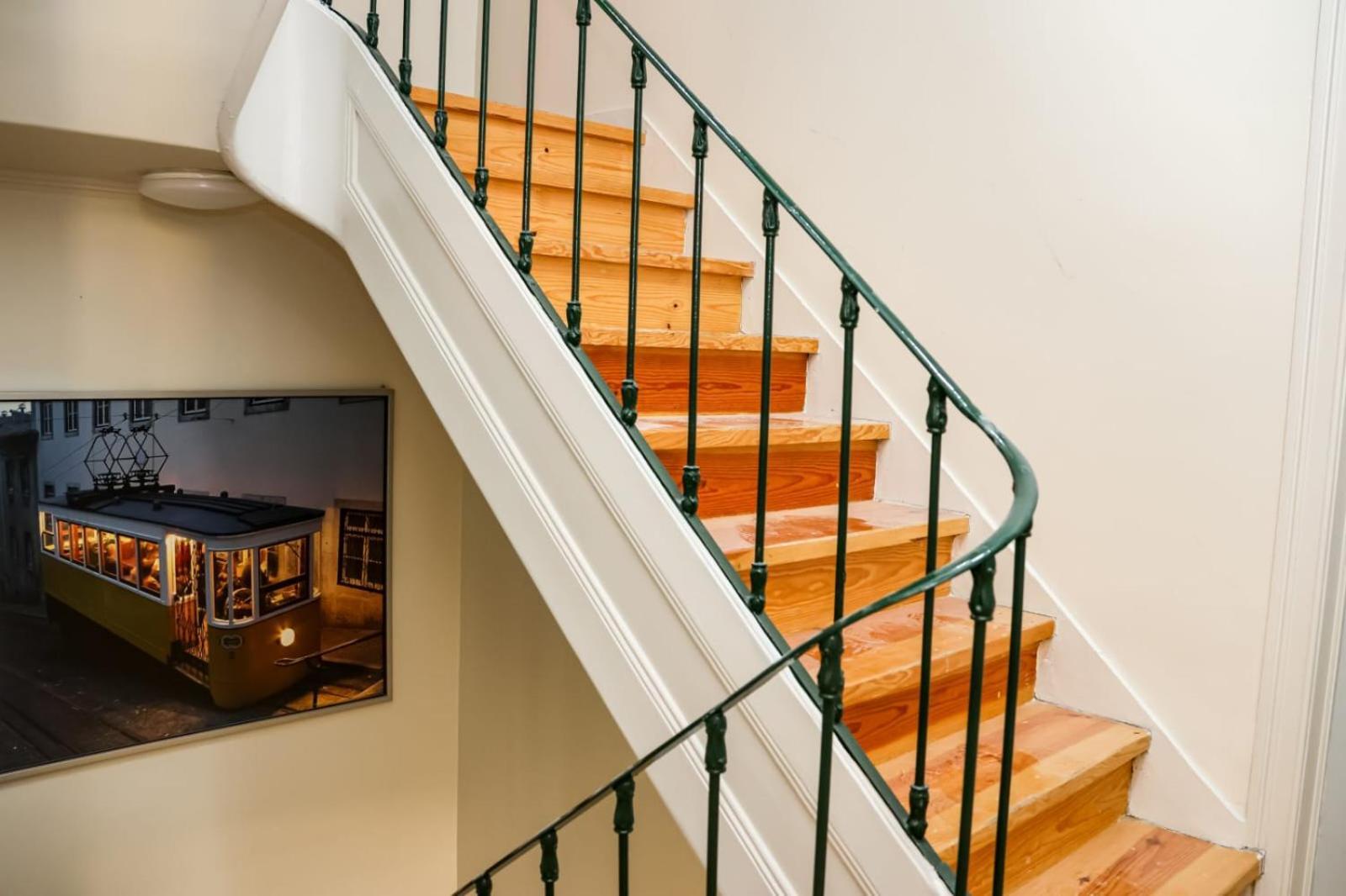 ליסבון Residencia Queiros - Apartamento T1 מראה חיצוני תמונה